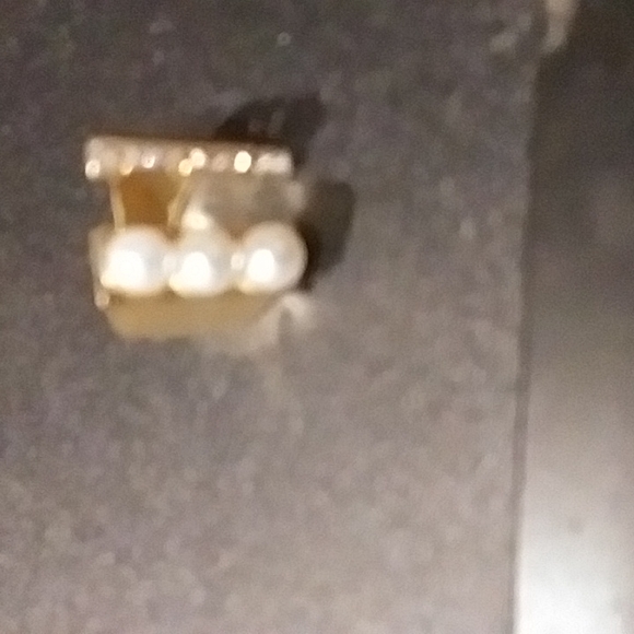 Ring - Picture 4 of 6